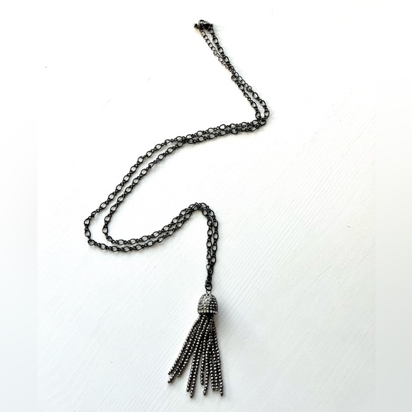 Hot Topic Jewelry - Hot Topic Sparkle Fringe Necklace